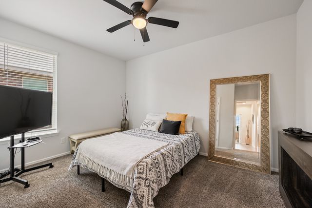 8569 Big Apple Dr, Fort Worth, TX 76179