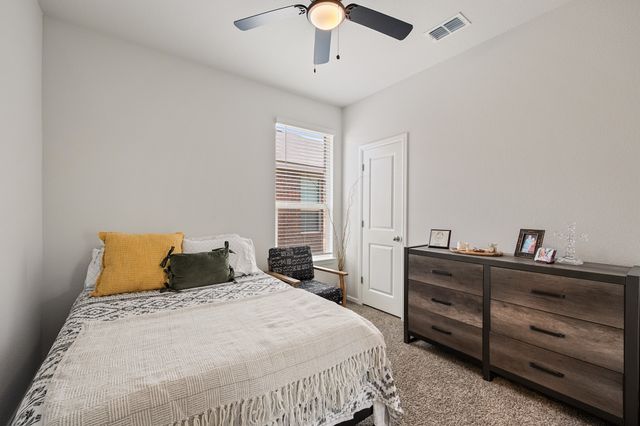 8569 Big Apple Dr, Fort Worth, TX 76179