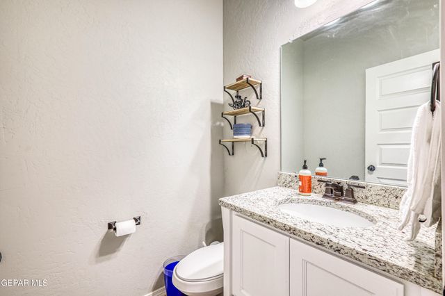 232 Ulshaw Street, El Paso, TX 79928