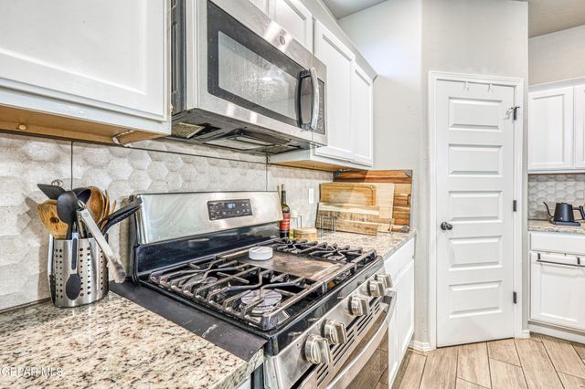 232 Ulshaw Street, El Paso, TX 79928