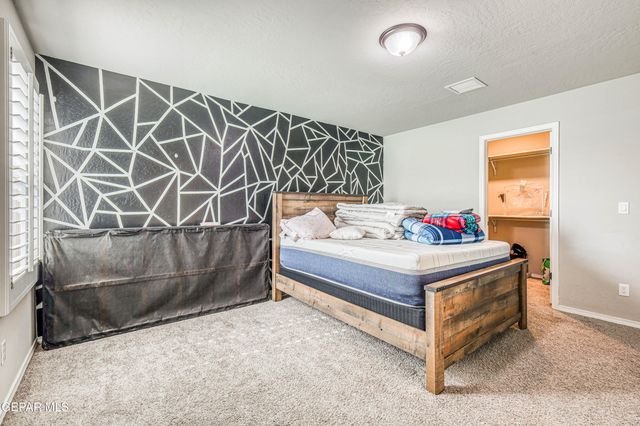 232 Ulshaw Street, El Paso, TX 79928