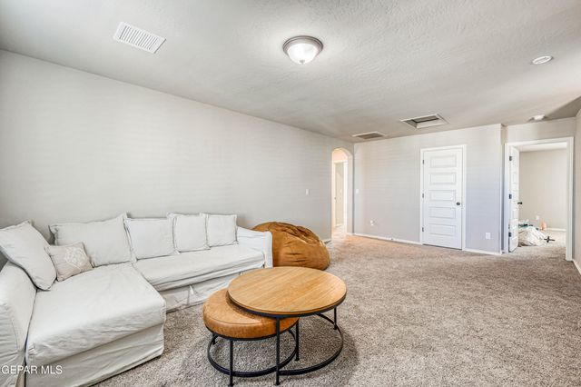 232 Ulshaw Street, El Paso, TX 79928