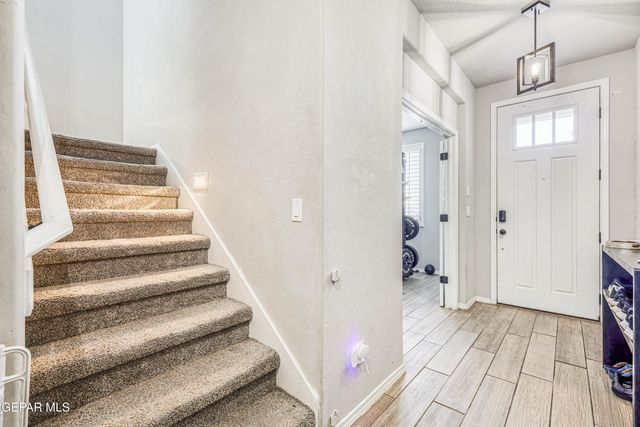 232 Ulshaw Street, El Paso, TX 79928