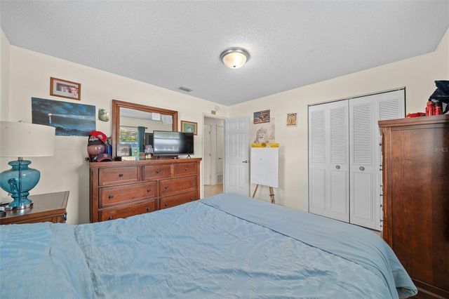 2004 NE 52ND STREET, Ocala, FL 34479