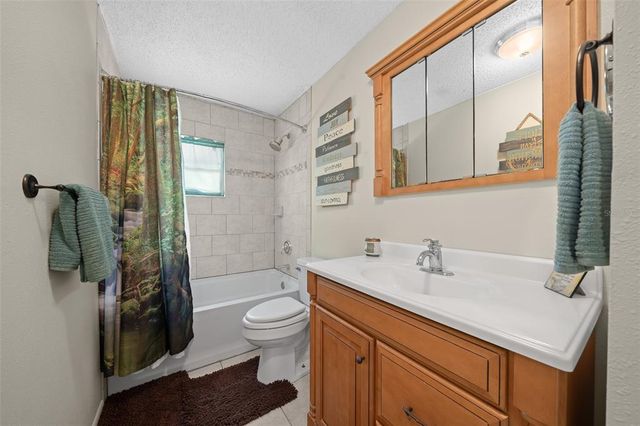 2004 NE 52ND STREET, Ocala, FL 34479