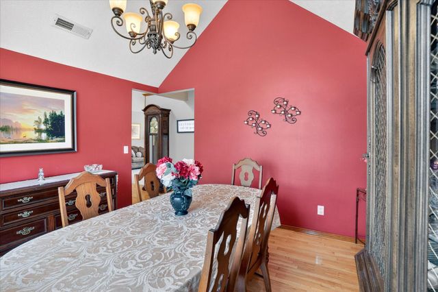 1923 W Ranch Road, Nixa, MO 65714