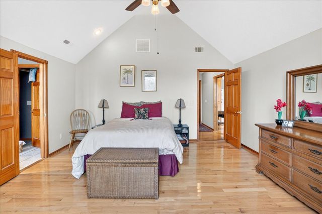 1923 W Ranch Road, Nixa, MO 65714