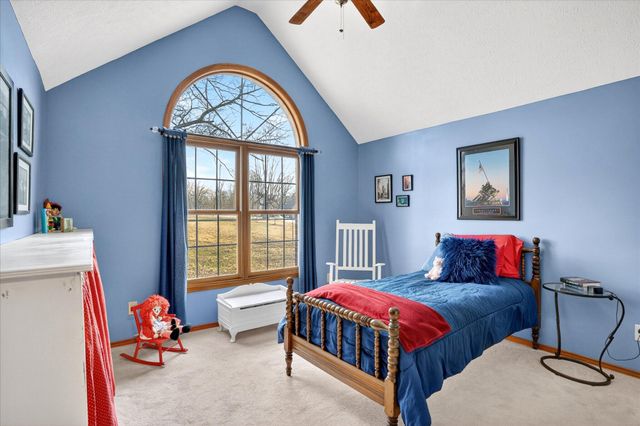 1923 W Ranch Road, Nixa, MO 65714