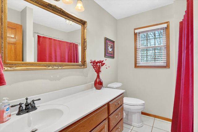 1923 W Ranch Road, Nixa, MO 65714