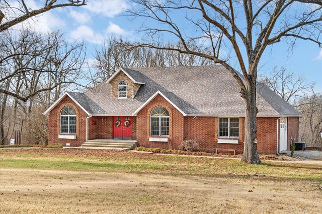 1923 W Ranch Road, Nixa, MO 65714
