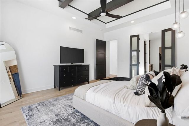 16908 Rosehill Street, Overland Park, KS 66221