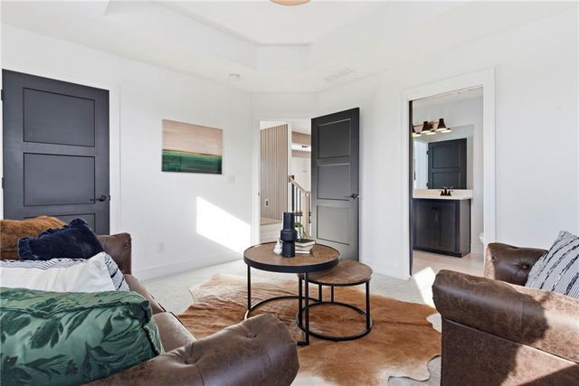 16908 Rosehill Street, Overland Park, KS 66221