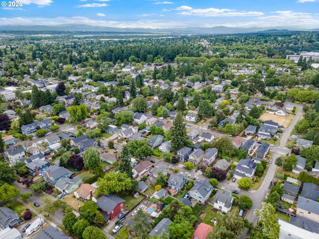 7218 N JORDAN Ave, Portland, OR 97203