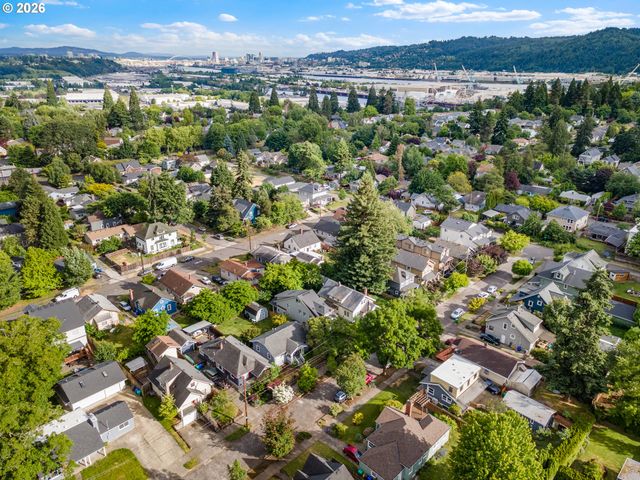 7218 N JORDAN Ave, Portland, OR 97203