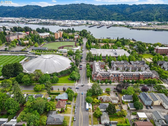 7218 N JORDAN Ave, Portland, OR 97203