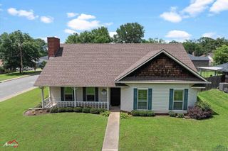 1918 Inglewood, Henderson, TX 75654