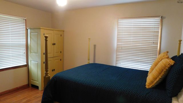 201 MESQUITE STREET, Burkburnett, TX 76354