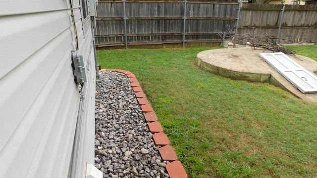 201 MESQUITE STREET, Burkburnett, TX 76354