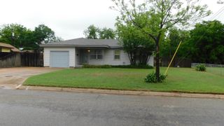 201 MESQUITE STREET, Burkburnett, TX 76354