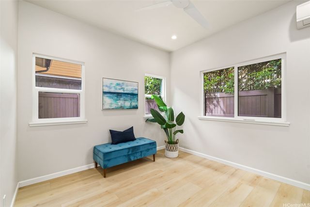 1729 Keeaumoku Street B, Honolulu, HI 96822