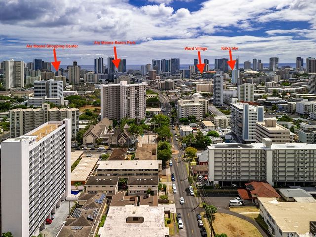 1729 Keeaumoku Street B, Honolulu, HI 96822