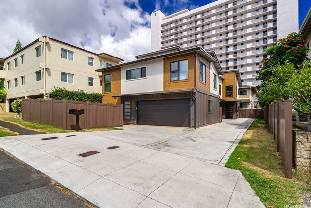 1729 Keeaumoku Street B, Honolulu, HI 96822