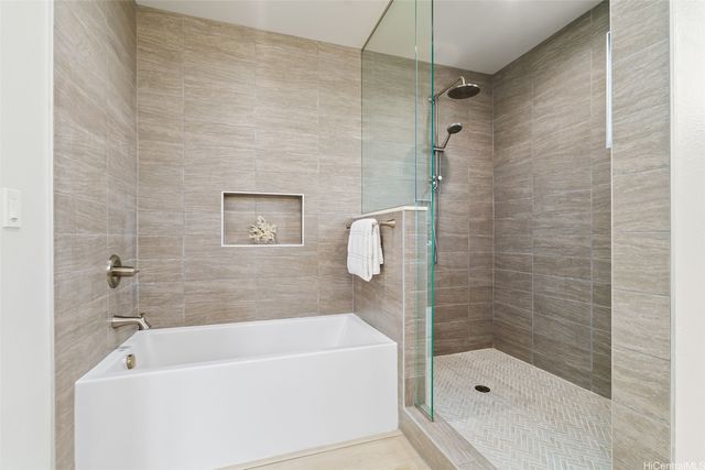 1729 Keeaumoku Street B, Honolulu, HI 96822