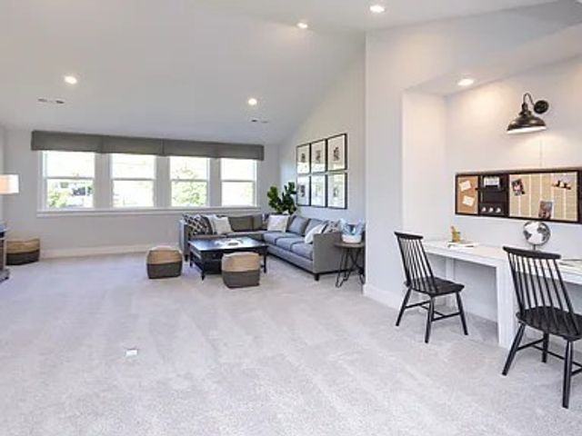 833 Odell Drive, White House, TN 37188