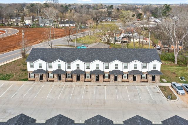 1625 Golf Club Ln Unit 205, Clarksville, TN 37043