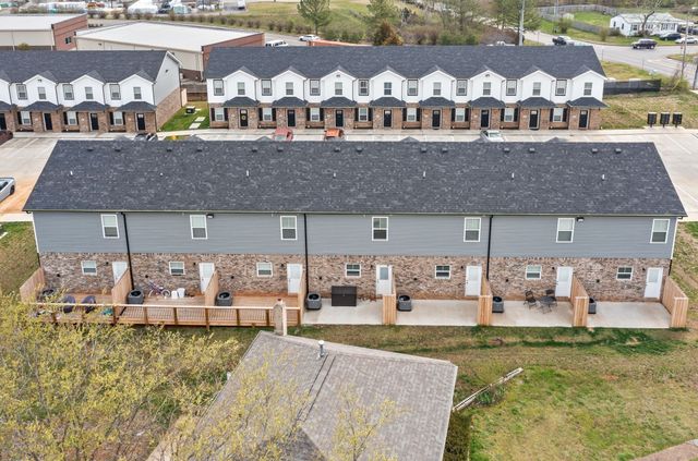 1625 Golf Club Ln Unit 205, Clarksville, TN 37043