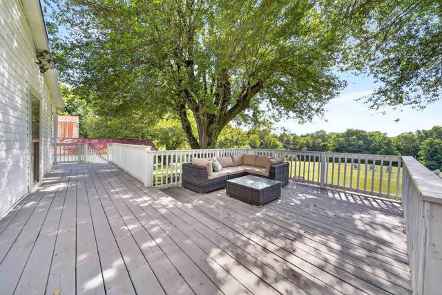 3798 McCandless Rd, Columbia, TN 38401