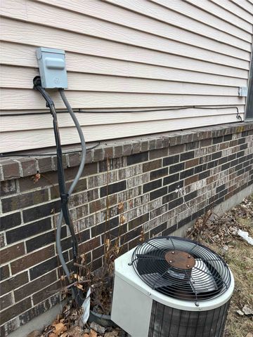 3616 SE 11th Street, Des Moines, IA 50315