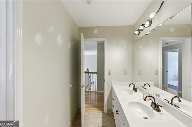 2255 Pinehaven Court SW, Grayson, GA 30017