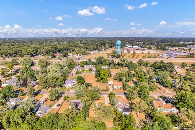 1647 New Street, Muskegon, MI 49442