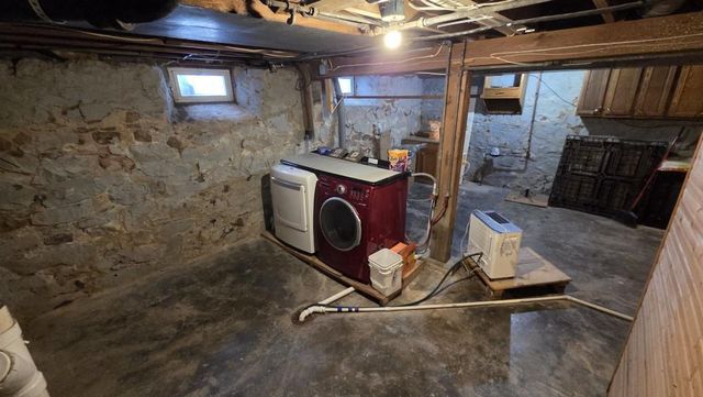 821 S 9TH AVENUE, Wausau, WI 54401