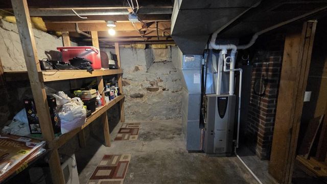 821 S 9TH AVENUE, Wausau, WI 54401