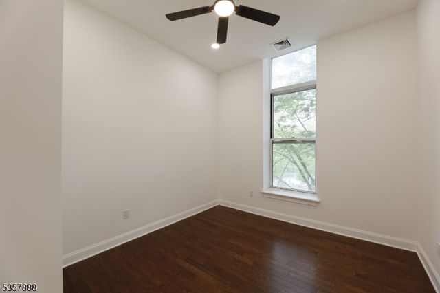 260 Main St 213, Little Falls Twp., NJ 07424