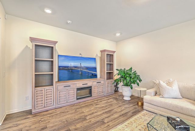 1032 Magnolia Warbler Way, Ravenel, SC 29470