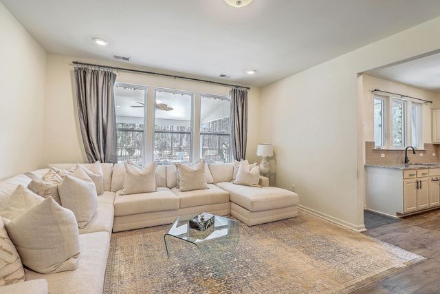 1032 Magnolia Warbler Way, Ravenel, SC 29470