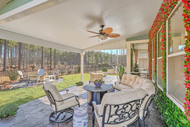 1032 Magnolia Warbler Way, Ravenel, SC 29470