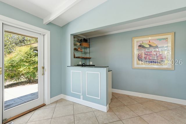 34 N Live Oak Rd, Hilton Head Island, SC 29928