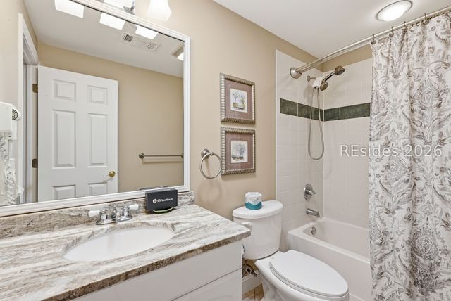 34 N Live Oak Rd, Hilton Head Island, SC 29928