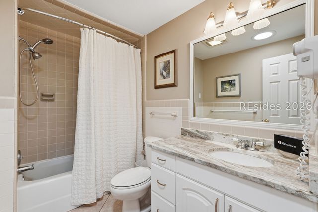 34 N Live Oak Rd, Hilton Head Island, SC 29928