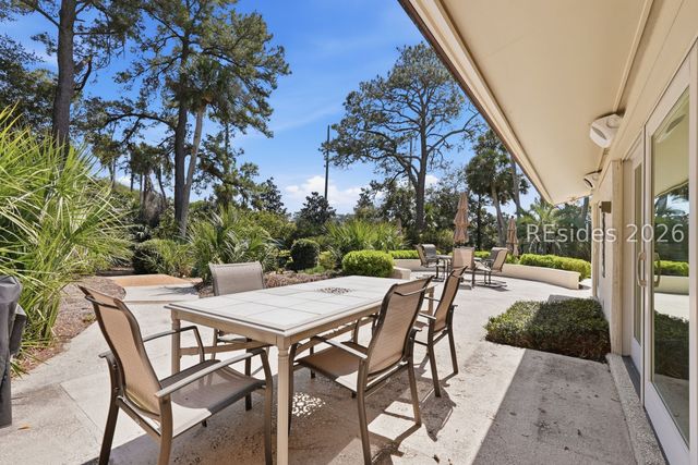 34 N Live Oak Rd, Hilton Head Island, SC 29928
