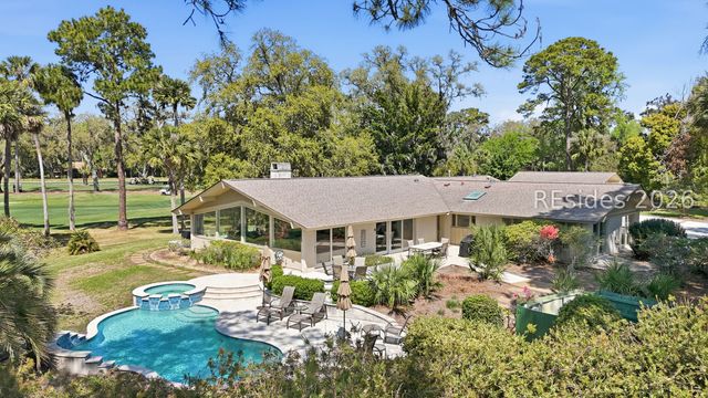 34 N Live Oak Rd, Hilton Head Island, SC 29928