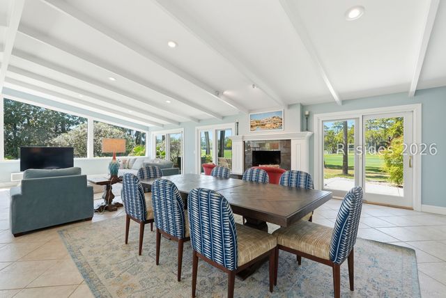 34 N Live Oak Rd, Hilton Head Island, SC 29928