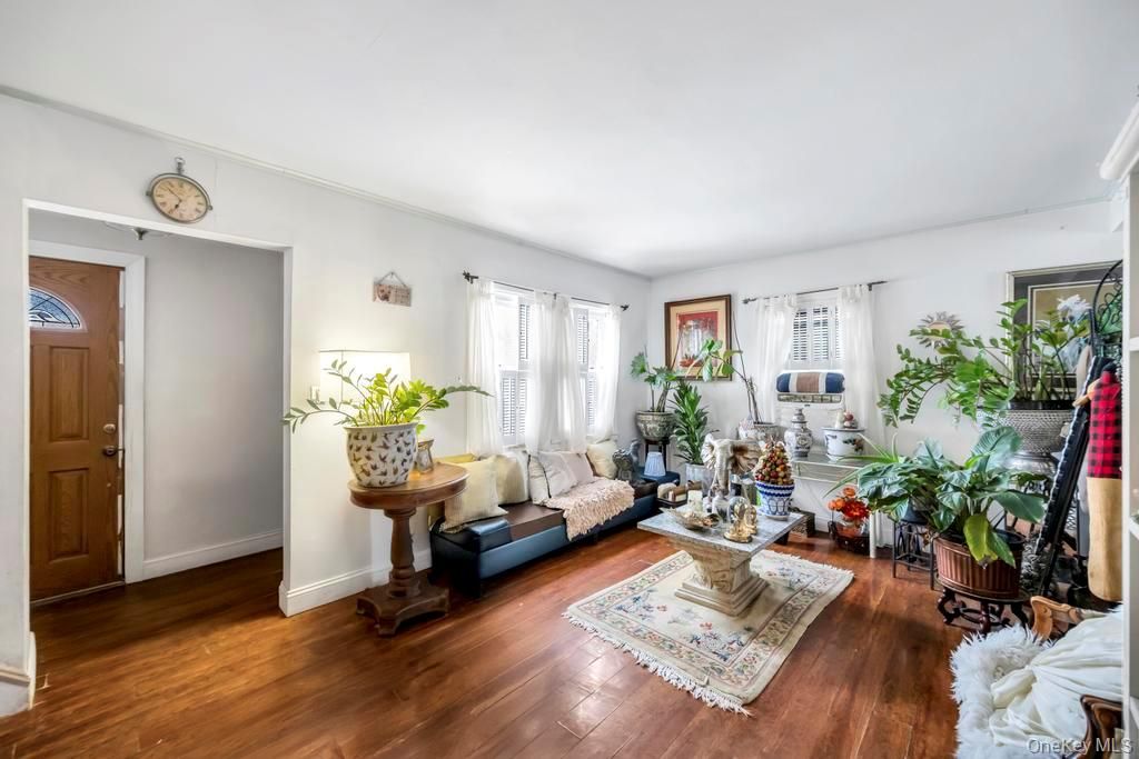 13 Crystal Street, Elmont, NY 11003 — photo 5