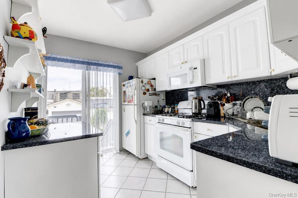 6214 62nd Road, Middle Village, NY 11379 — photo 5