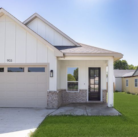 903 S Ayers Avenue, Fort Worth, TX 76103