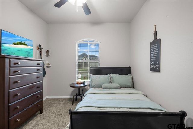 225 Patience Ave., Lindale, TX 75771